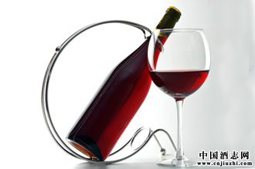 樹莓酒健康價(jià)值 果酒迎來發(fā)展機(jī)遇
