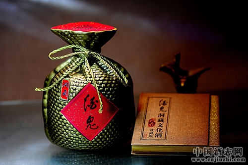 酒鬼酒對(duì)標(biāo)飛天茅臺(tái),跟風(fēng)漲價(jià)110元